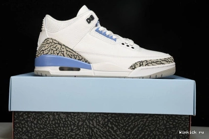 3 WHITE RETRO AIR JORDAN “UNC” 0823